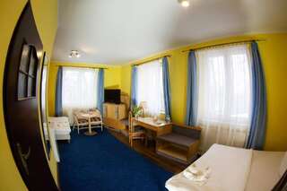 Отели типа «постель и завтрак» Hotelik Kopernik Лидзбарк-Варминьски Двухместный номер с 1 кроватью или 2 отдельными кроватями-16
